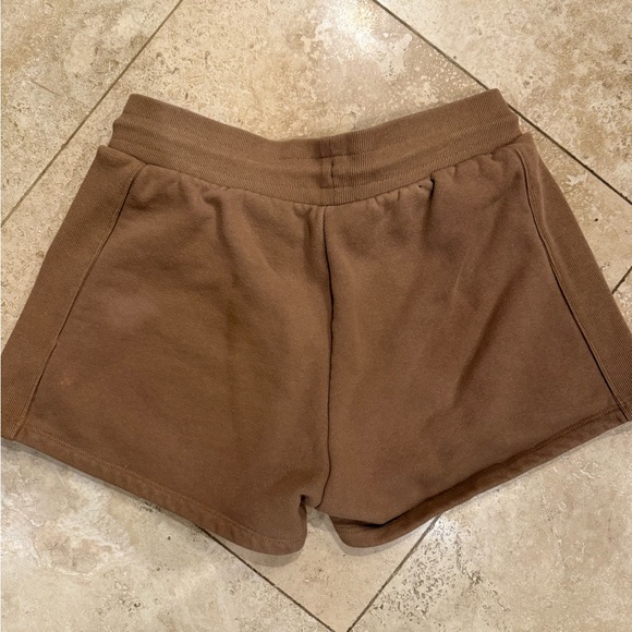 Champion Brown Shorts - Picture 3 of 4
